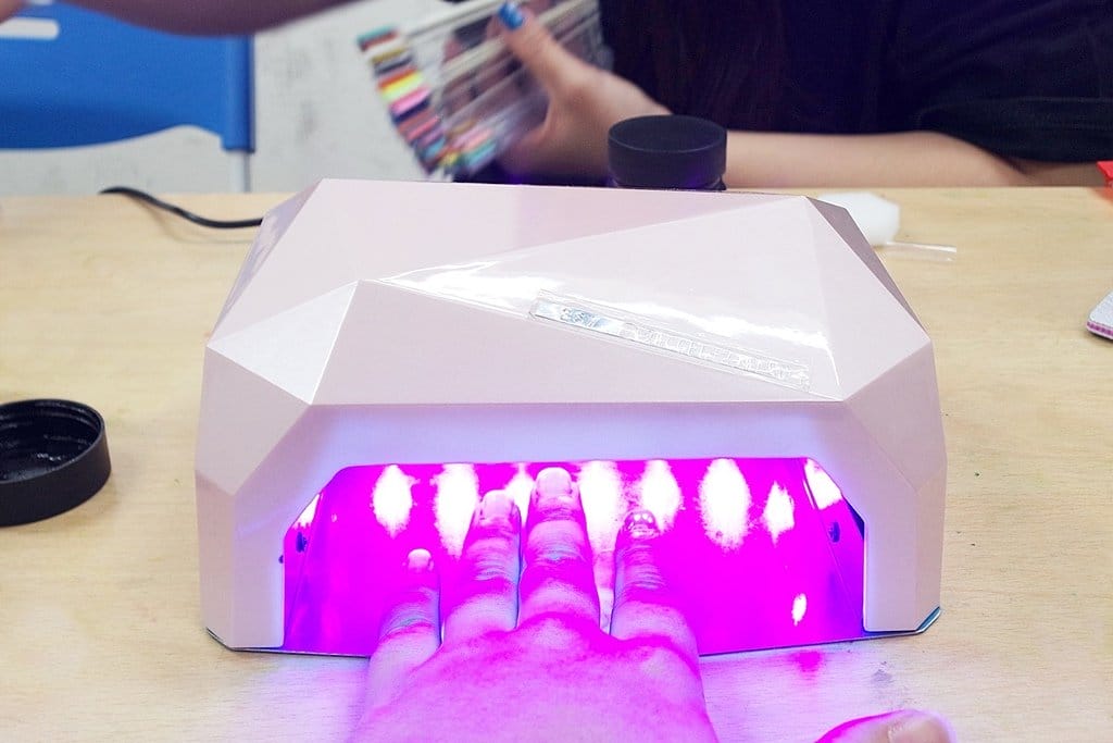 【生活分享】救國團桃園終身學習中心，光療凝膠美甲速成班，美甲進修從基礎開始學習好簡單