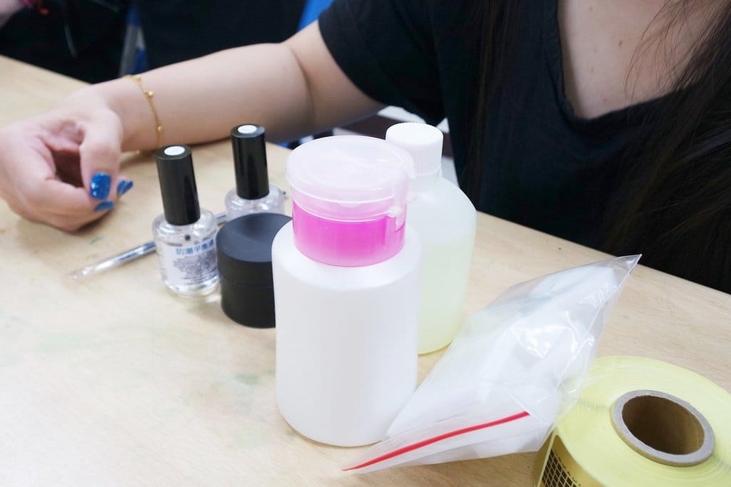 【生活分享】救國團桃園終身學習中心，光療凝膠美甲速成班，美甲進修從基礎開始學習好簡單
