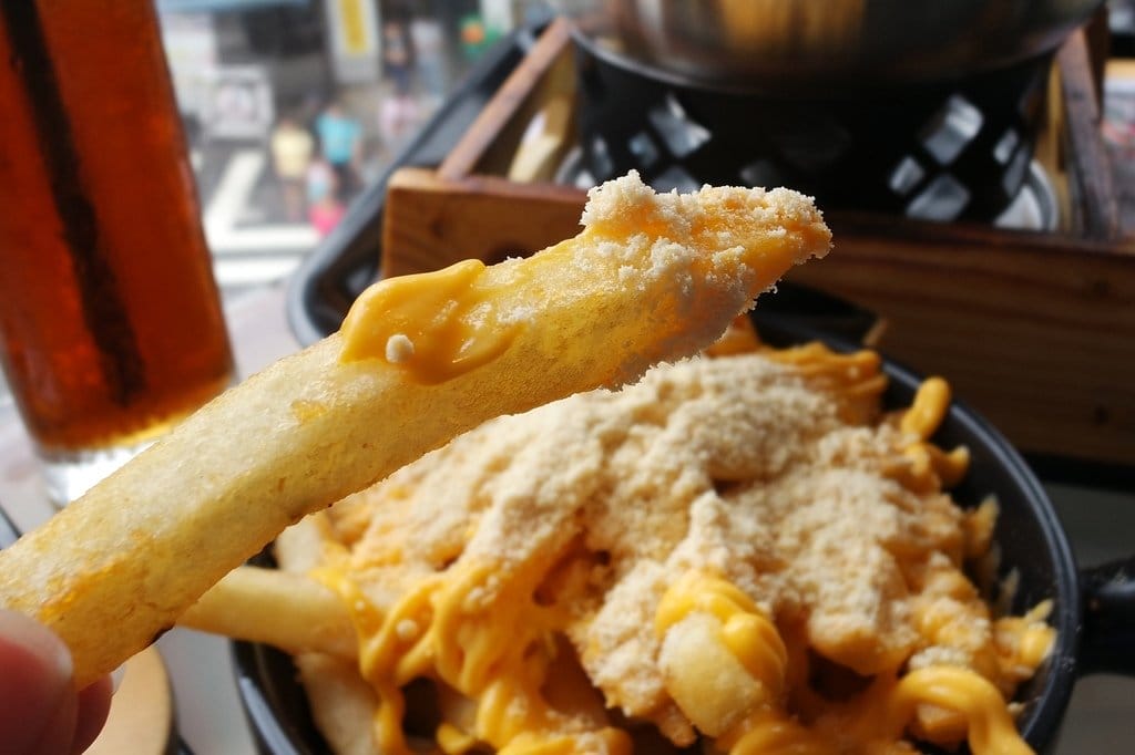 【美食分享】基隆飛鏢店,廟口正對面,大嘴巴茶坊複合式餐廳,聚會首選不限時用餐、中式、美式、鐵板、茶類飲品 - 第31張圖 【美食分享】基隆飛鏢店,廟口正對面,大嘴巴茶坊複合式餐廳,聚會首選不限時用餐、中式、美式、鐵板、茶類飲品