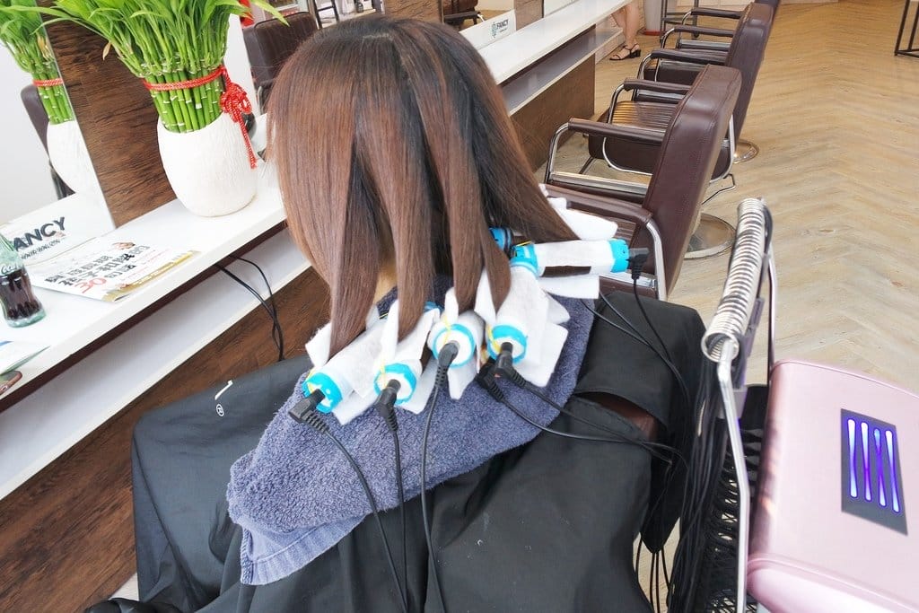 【生活分享】新竹燙髮、染髮、剪髮、護髮推薦 FANCY Hair Salon 讓夏季中長髮,輕鬆好整理(文末贈獎) - 第12張圖 【生活分享】新竹燙髮、染髮、剪髮、護髮推薦 FANCY Hair Salon 讓夏季中長髮,輕鬆好整理(文末贈獎)