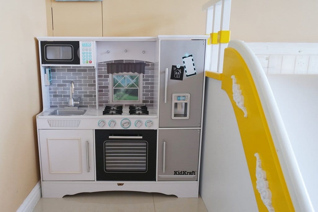 【住宿分享】宜蘭羅東民宿,蝶舞境安溜滑梯親子民宿,小朋友的夢幻天堂,超美的鄉村城堡風格