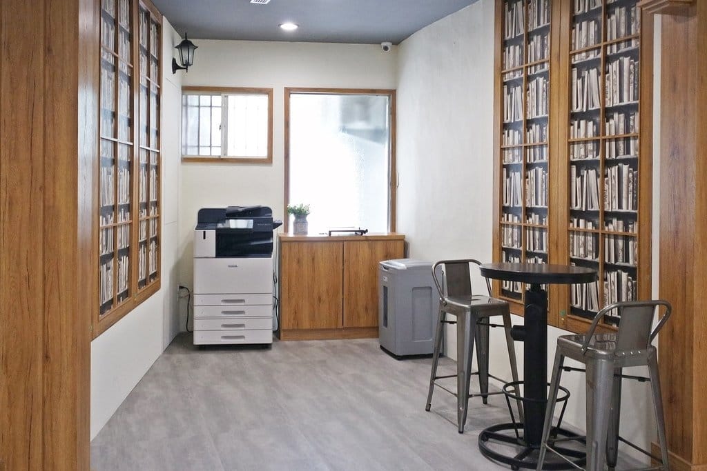 【生活資訊】新竹近交流道,富甲國際商務中心,新竹最具規模的商務中心/營業登記/微型辦公室/雙語秘書