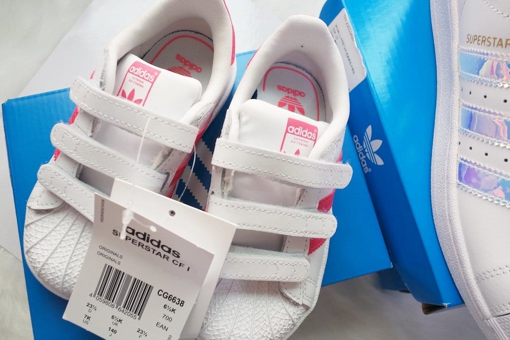 【團購推薦】TONGMENG shoes,甜蜜媽咪與小布丁的 adidas SUPERSTAR 親子鞋穿搭分享