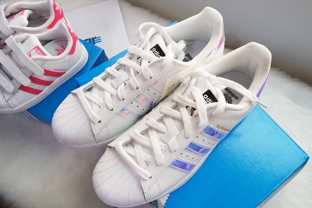 【團購推薦】TONGMENG shoes,甜蜜媽咪與小布丁的 adidas SUPERSTAR 親子鞋穿搭分享