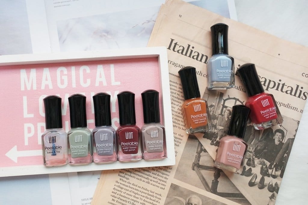 【美妝保養】開箱 UNT魔幻水指彩,秋冬柔霧新色推薦,一撕即卸,隨時變換指尖 新色,10大無添加保證