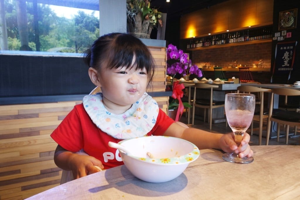 【好食分享】新竹必吃推薦,山上走走日式無菜單海鮮鍋物,活體龍蝦、馬糞海膽、A5和牛、松露龍蝦雜炊粥、金箔冰淇淋