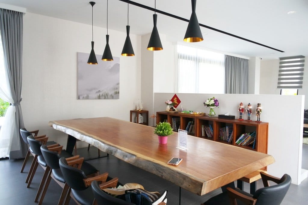 【旅遊分享】跟朋友一起去宜蘭小旅行,宜蘭冬山,悠悅光新樂館親子民宿,近梅花湖,包棟有溜滑梯、游泳池等