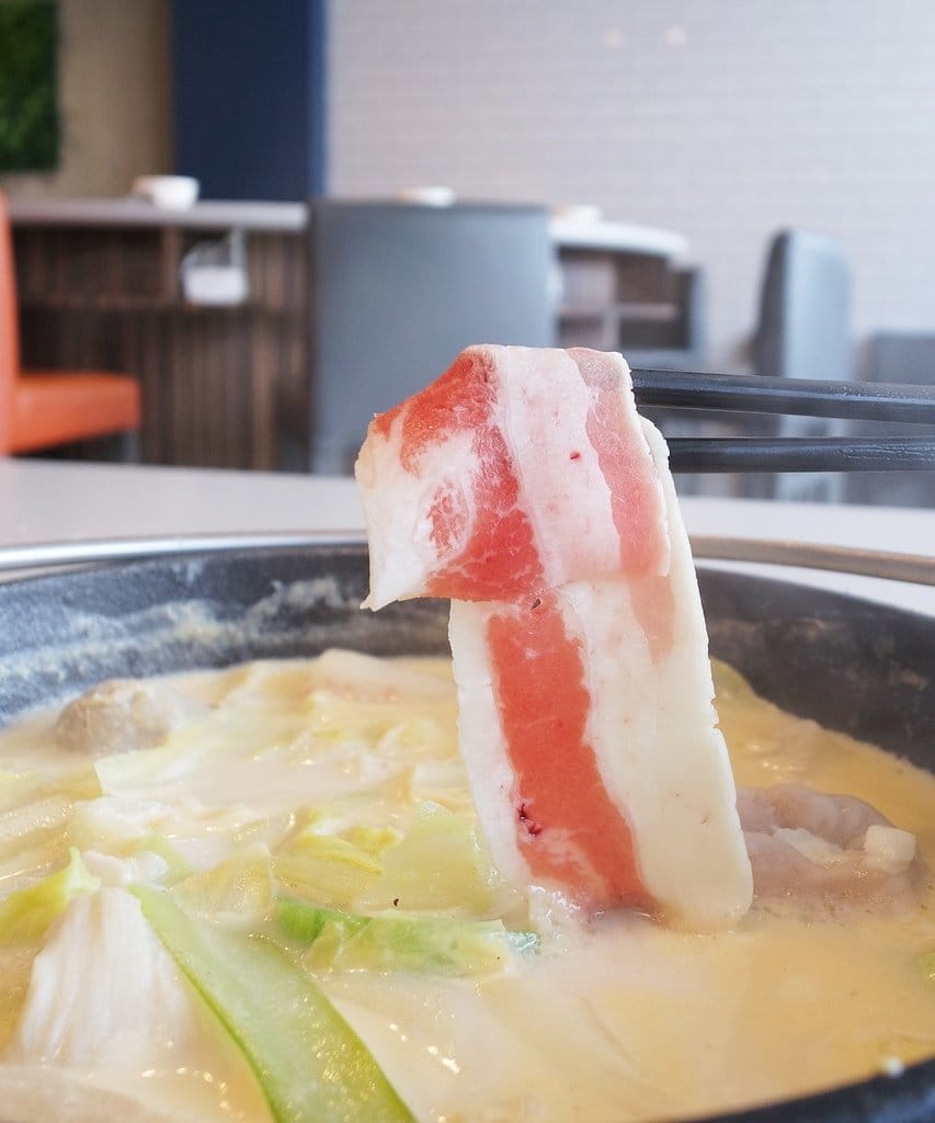 【好食分享】新竹竹北,同樂食鍋,公司聚餐推薦,超可愛的熊熊牛奶鍋vs霸氣龍蝦套餐,你吃過了嗎? - 第26張圖 【好食分享】新竹竹北,同樂食鍋,公司聚餐推薦,超可愛的熊熊牛奶鍋vs霸氣龍蝦套餐,你吃過了嗎?