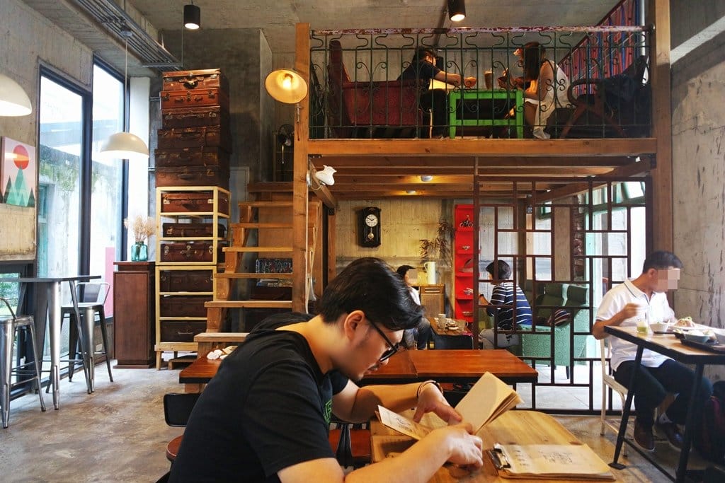 【旅遊分享】新竹縣,竹東小旅行踩點推薦,遊藝食旅,林業展示館、蕭如松藝術園區、文創藝術村、河濱公園 - 第44張圖 【旅遊分享】新竹縣,竹東小旅行踩點推薦,遊藝食旅,林業展示館、蕭如松藝術園區、文創藝術村、河濱公園