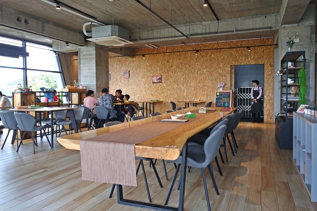 【好食分享】新竹竹東卡菲努努景觀餐廳,寵物友善,辦公、聚餐、下午茶、咖啡,打卡景點推薦 - 第13張圖 【好食分享】新竹竹東卡菲努努景觀餐廳,寵物友善,辦公、聚餐、下午茶、咖啡,打卡景點推薦