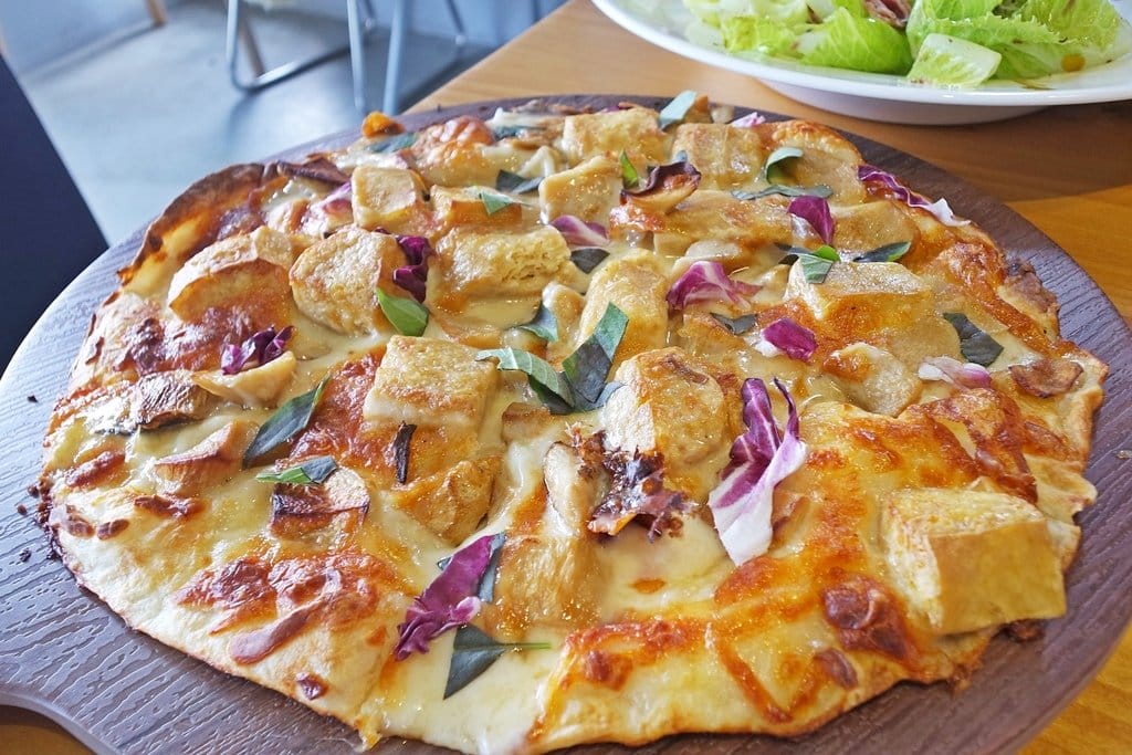 ‘ Manor 莫內咖啡莊園,寵物友 莫內咖啡莊園善餐廳,深坑臭豆腐披薩