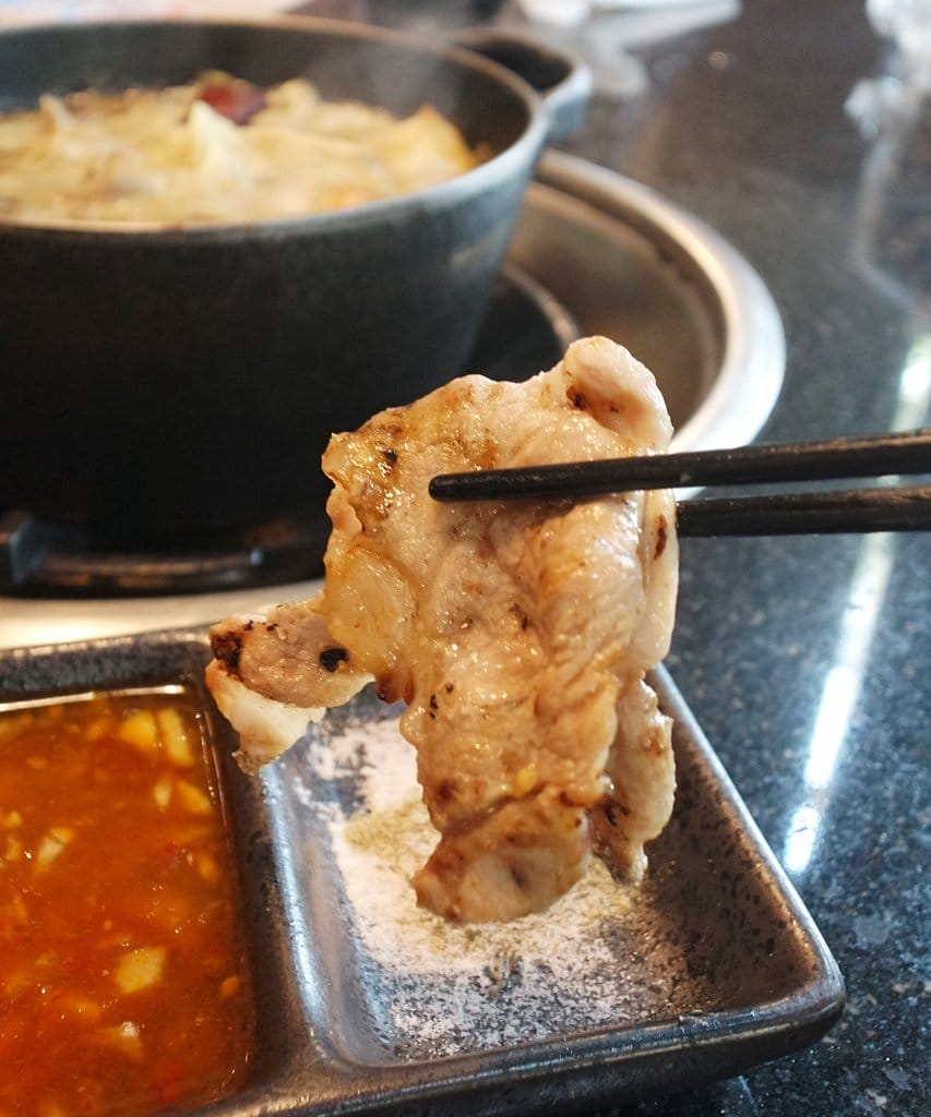 【好食分享】新竹燒肉神保町竹北館,複合式燒烤吃到飽,秋冬來這裡還能吃麻油雞,歡樂聚餐首選