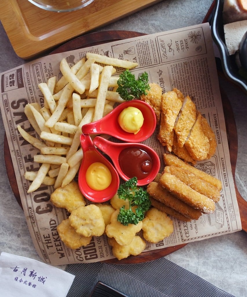 【好食分享】中壢古月新城複合式餐廳推薦,包廂座位,親子友善,火鍋,義大利麵,炸物,鬆餅下午茶 - 第23張圖 【好食分享】中壢古月新城複合式餐廳推薦,包廂座位,親子友善,火鍋,義大利麵,炸物,鬆餅下午茶