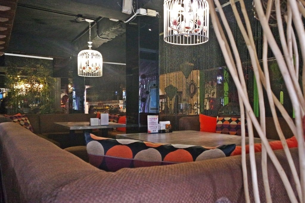 【好食分享】中壢古月新城複合式餐廳推薦,包廂座位,親子友善,火鍋,義大利麵,炸物,鬆餅下午茶 - 第9張圖 【好食分享】中壢古月新城複合式餐廳推薦,包廂座位,親子友善,火鍋,義大利麵,炸物,鬆餅下午茶