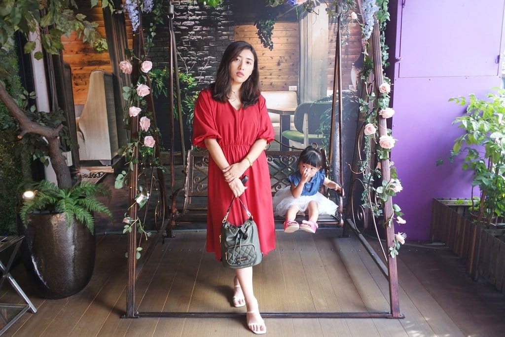 【流行穿搭】秋冬到了,購物車裡絕對不能少的一款新包,超百搭 ROBINMAY 尼龍菱格水桶後背包 - 第12張圖 【流行穿搭】秋冬到了,購物車裡絕對不能少的一款新包,超百搭 ROBINMAY 尼龍菱格水桶後背包