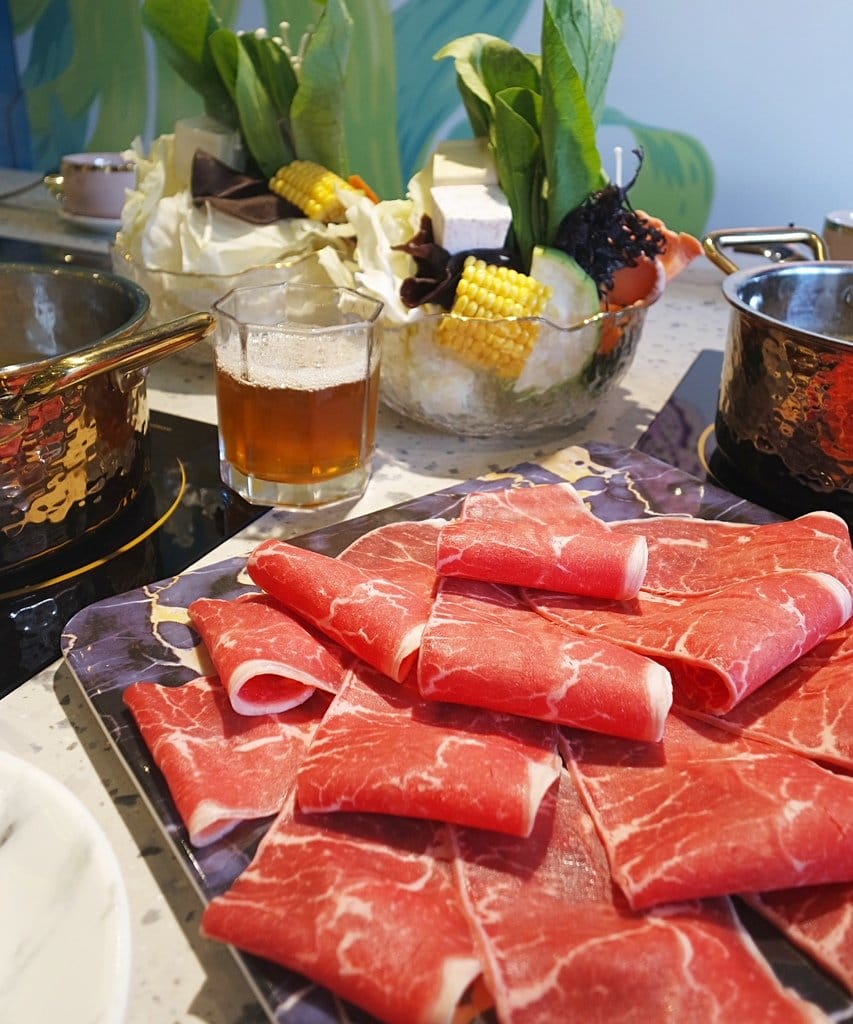 【好食分享】新竹全新開幕小火鍋推薦,湯頭濃郁松露雞湯鍋底,鍋工館火鍋專門店,文內附菜單 - 第15張圖 【好食分享】新竹全新開幕小火鍋推薦,湯頭濃郁松露雞湯鍋底,鍋工館火鍋專門店,文內附菜單