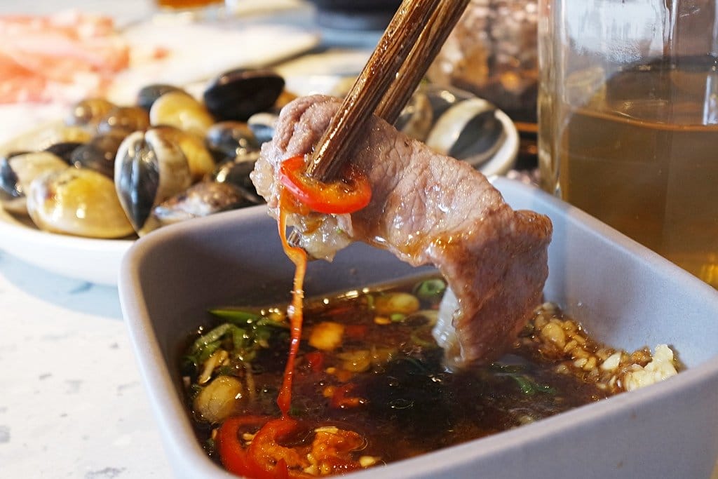 【好食分享】新竹全新開幕小火鍋推薦,湯頭濃郁松露雞湯鍋底,鍋工館火鍋專門店,文內附菜單 - 第25張圖 【好食分享】新竹全新開幕小火鍋推薦,湯頭濃郁松露雞湯鍋底,鍋工館火鍋專門店,文內附菜單