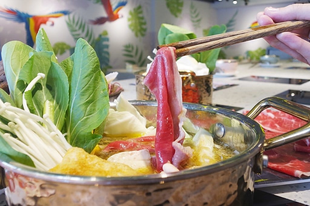 【好食分享】新竹全新開幕小火鍋推薦,湯頭濃郁松露雞湯鍋底,鍋工館火鍋專門店,文內附菜單 - 第24張圖 【好食分享】新竹全新開幕小火鍋推薦,湯頭濃郁松露雞湯鍋底,鍋工館火鍋專門店,文內附菜單