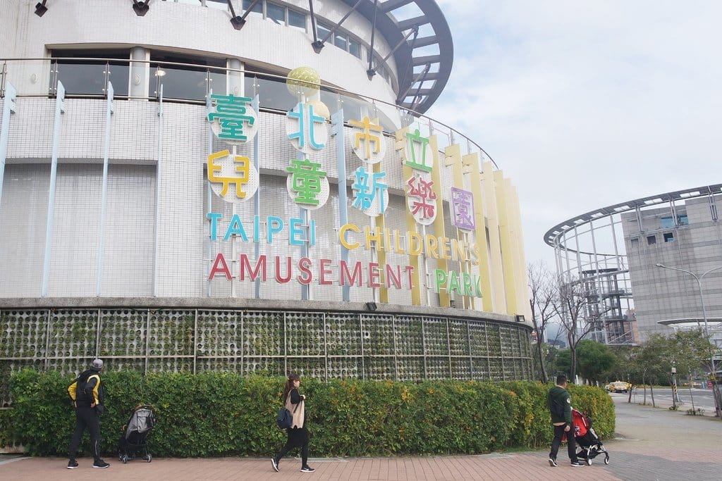 【歡樂耶誕】全臺專屬兒童的ACE根特聖誕市集,在台北兒童新樂園12/20(五)~12/29(日)開跑嘍