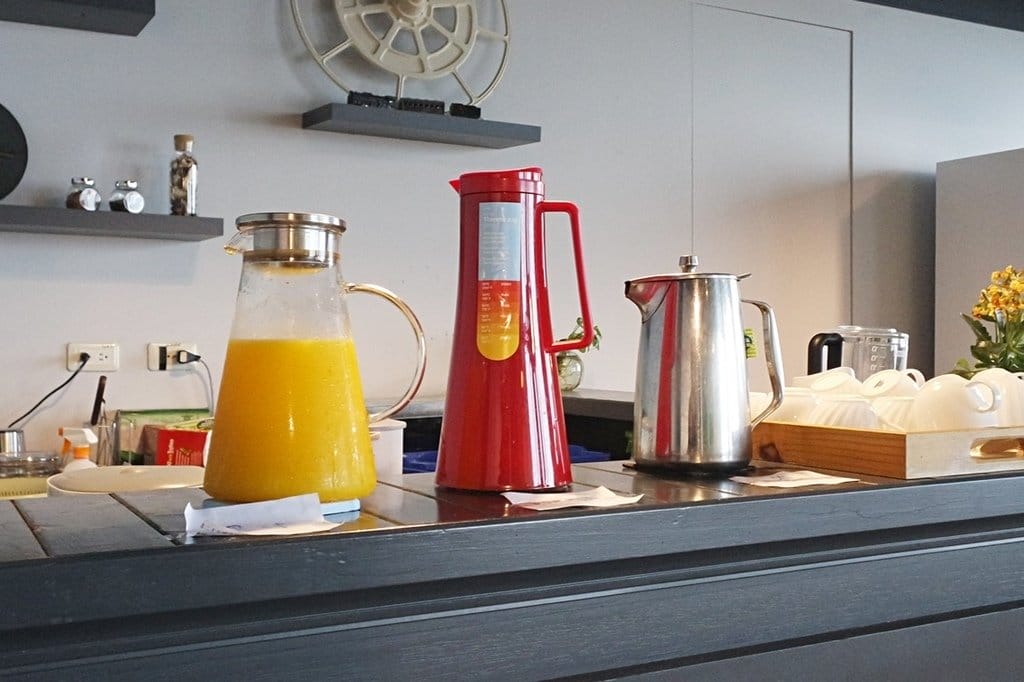 【住宿推薦】新北九份山經 Jiufen The Ore Inn ,細雨濛濛浪漫海景四人房,輕鬆慢遊九份老街