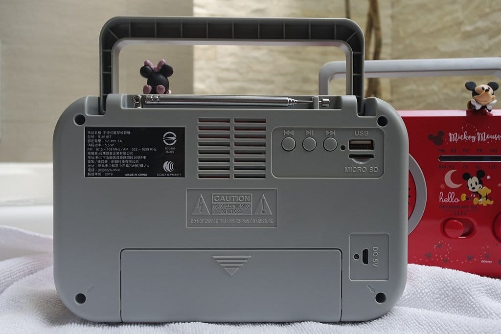 【生活推薦】開箱超可愛的DeltaPro,Disney復古藍芽音響,滿足女孩的夢幻小物,米奇、米尼妳GET了嗎?