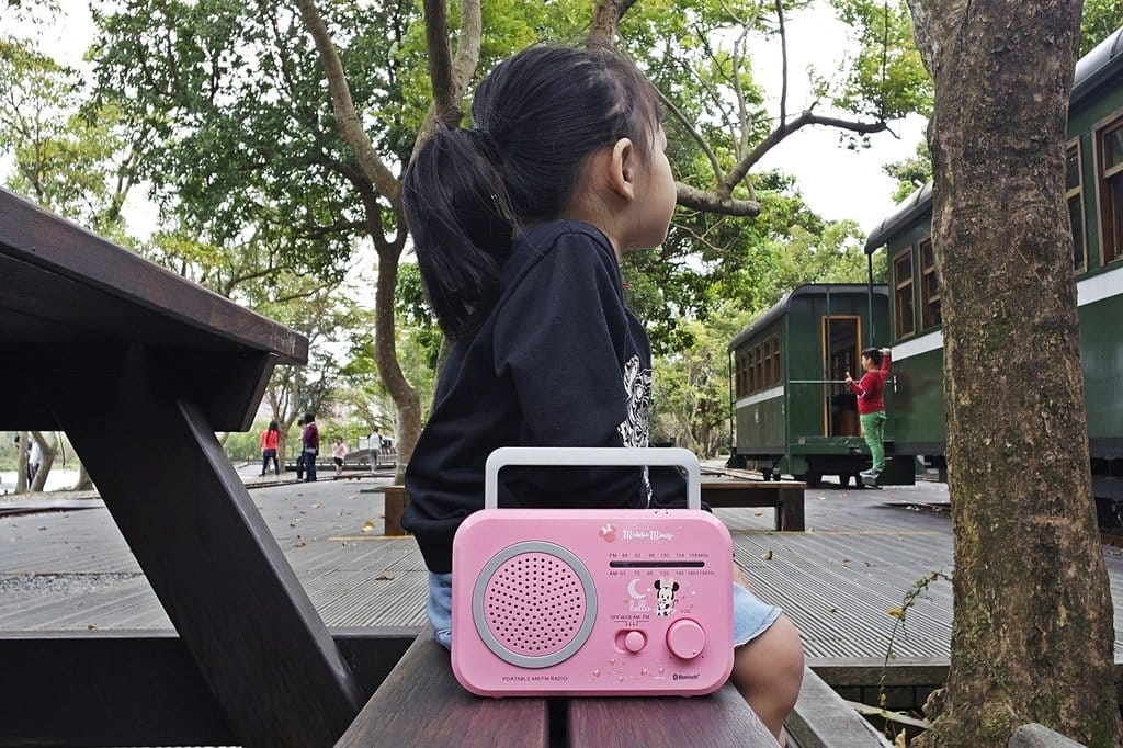 【生活推薦】開箱超可愛的DeltaPro,Disney復古藍芽音響,滿足女孩的夢幻小物,米奇、米尼妳GET了嗎?