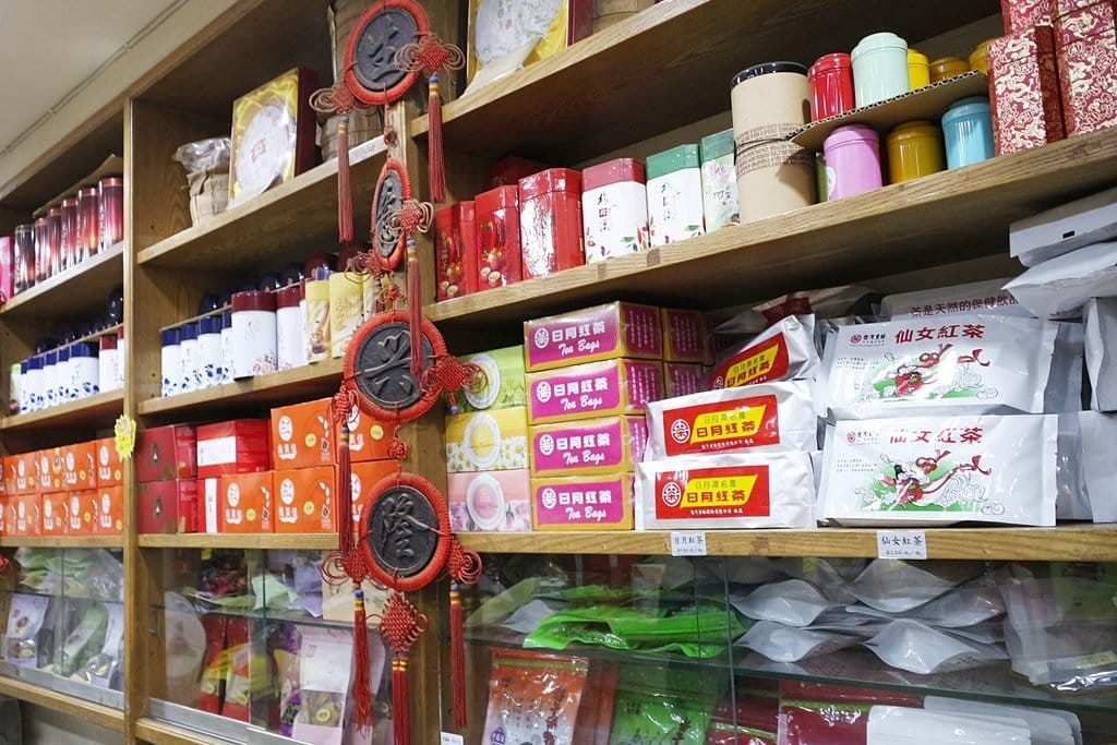 【伴手禮推薦】台北茶葉行,茶葉控的最愛,台北大安區在地知名老店,雋美佳茶葉行,現場客製化服務,禮盒首選