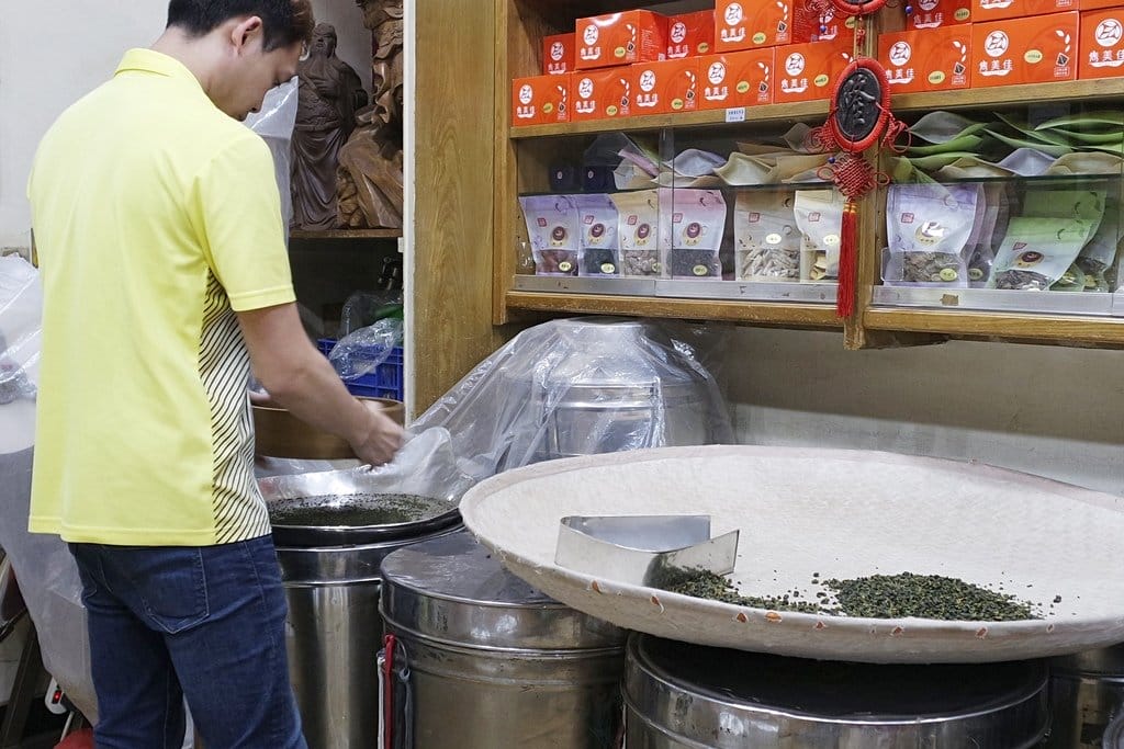 【伴手禮推薦】台北茶葉行,茶葉控的最愛,台北大安區在地知名老店,雋美佳茶葉行,現場客製化服務,禮盒首選