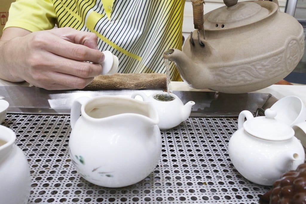 【伴手禮推薦】台北茶葉行,茶葉控的最愛,台北大安區在地知名老店,雋美佳茶葉行,現場客製化服務,禮盒首選