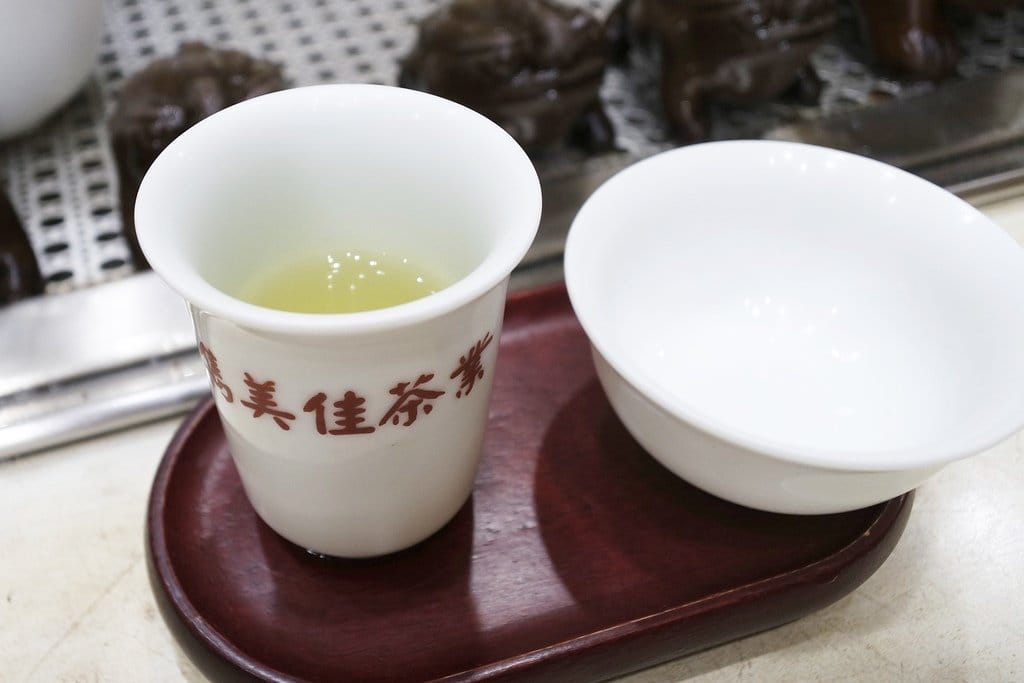 【伴手禮推薦】台北茶葉行,茶葉控的最愛,台北大安區在地知名老店,雋美佳茶葉行,現場客製化服務,禮盒首選