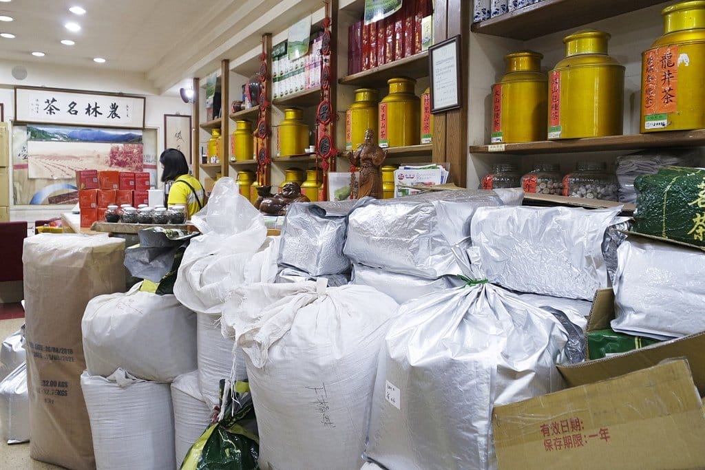 【伴手禮推薦】台北茶葉行,茶葉控的最愛,台北大安區在地知名老店,雋美佳茶葉行,現場客製化服務,禮盒首選