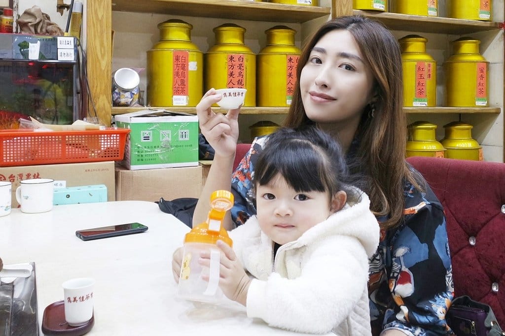 【伴手禮推薦】台北茶葉行,茶葉控的最愛,台北大安區在地知名老店,雋美佳茶葉行,現場客製化服務,禮盒首選