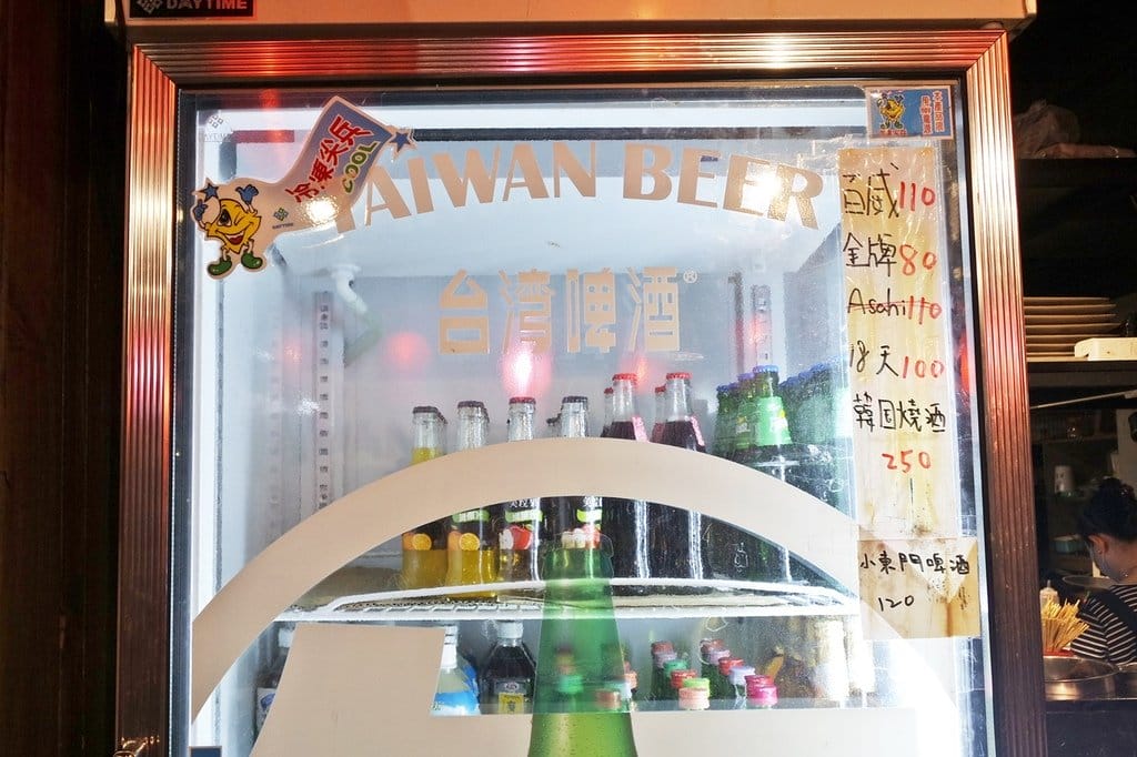 【好食分享】新竹東門市場,你不能不知道的熱門晚餐新選擇,聚餐推薦,小東門-蒸烤鮮飯食(附菜單)