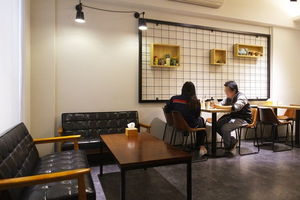 【好食分享】竹北下午茶推薦,黑瓦鬆餅(HEYWOW) 自製鬆餅、內餡,每一口都吃的到幸福滋味