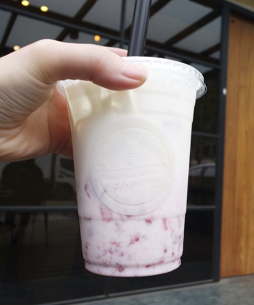 【好食分享】竹北下午茶推薦,黑瓦鬆餅(HEYWOW) 自製鬆餅、內餡,每一口都吃的到幸福滋味