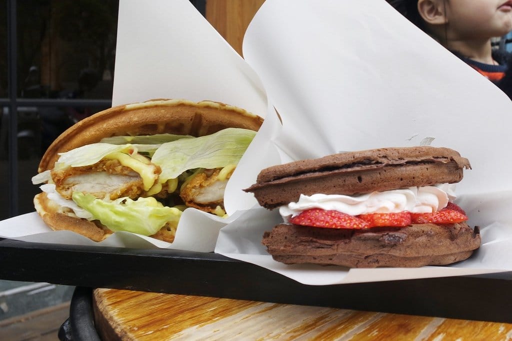 【好食分享】竹北下午茶推薦,黑瓦鬆餅(HEYWOW) 自製鬆餅、內餡,每一口都吃的到幸福滋味