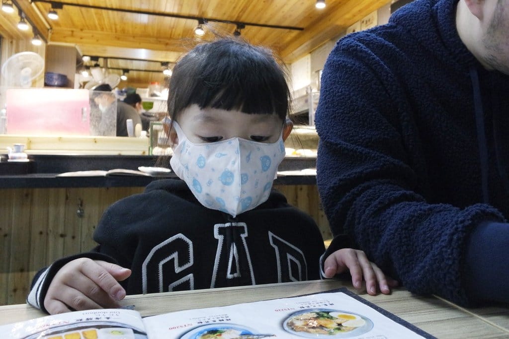 【好食分享】新竹東門市場,日本料理美食推薦,八庵魚河岸一代目,超狂的刺身、握壽司專門店