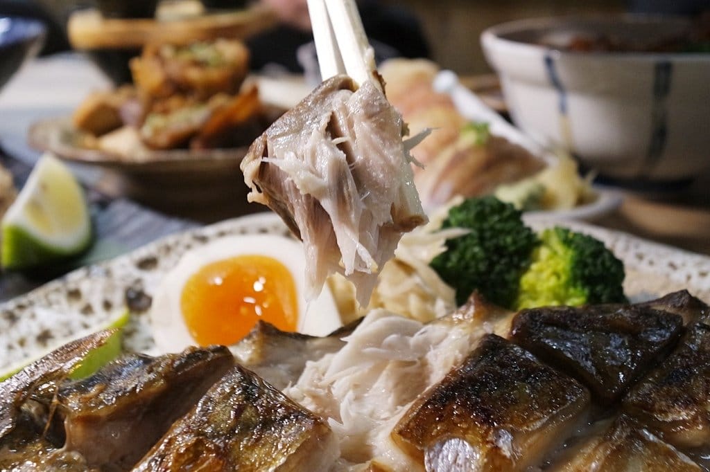 【好食分享】新竹東門市場,日本料理美食推薦,八庵魚河岸一代目,超狂的刺身、握壽司專門店