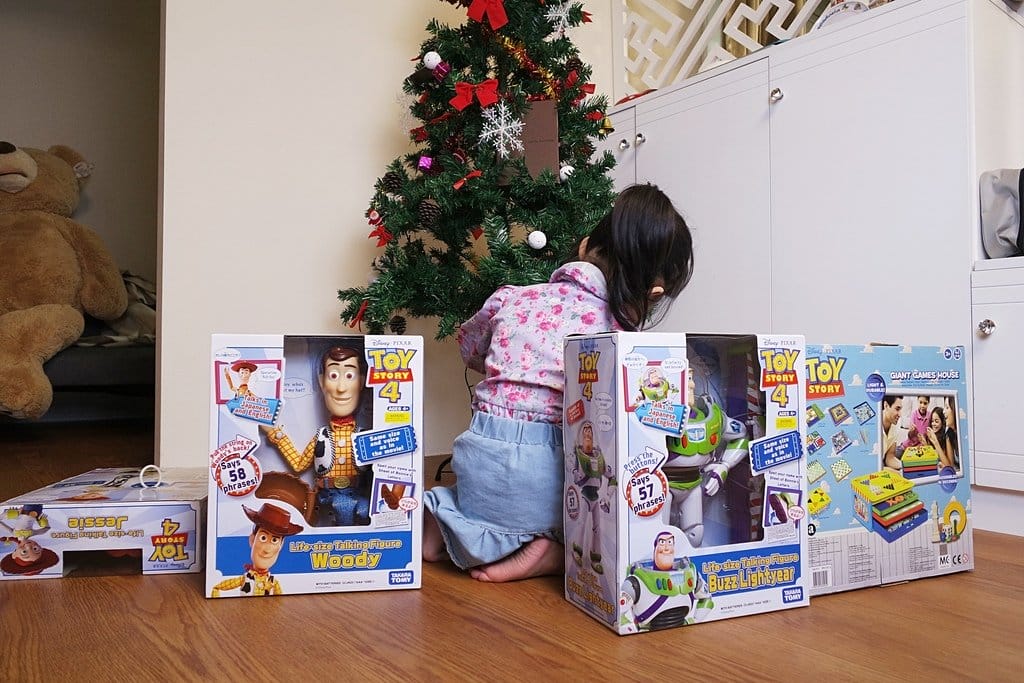 【開箱分享】大人小孩都愛,玩具反斗城,玩具總動員桌遊,還有玩具總動員迴聲公仔胡迪、巴斯