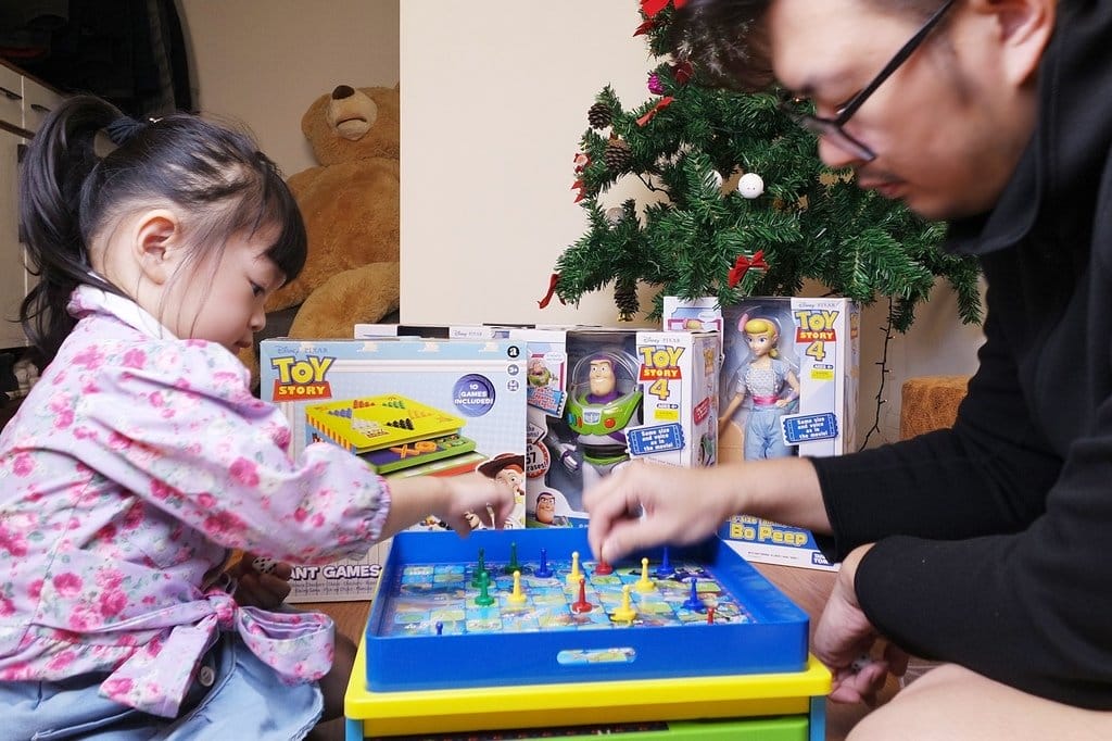【開箱分享】大人小孩都愛,玩具反斗城,玩具總動員桌遊,還有玩具總動員迴聲公仔胡迪、巴斯