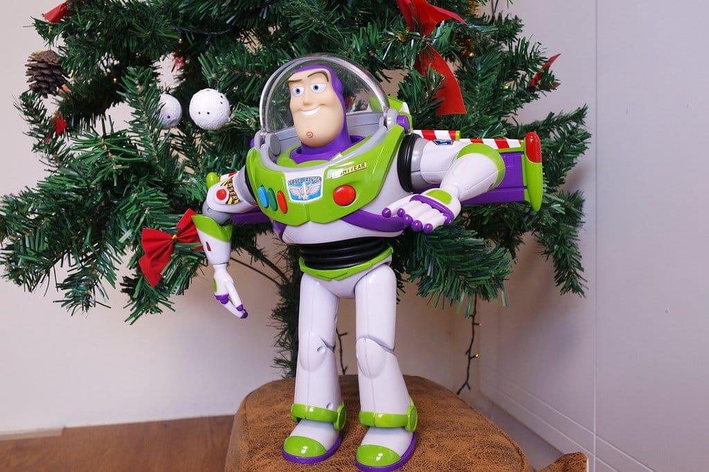 【開箱分享】大人小孩都愛,玩具反斗城,玩具總動員桌遊,還有玩具總動員迴聲公仔胡迪、巴斯