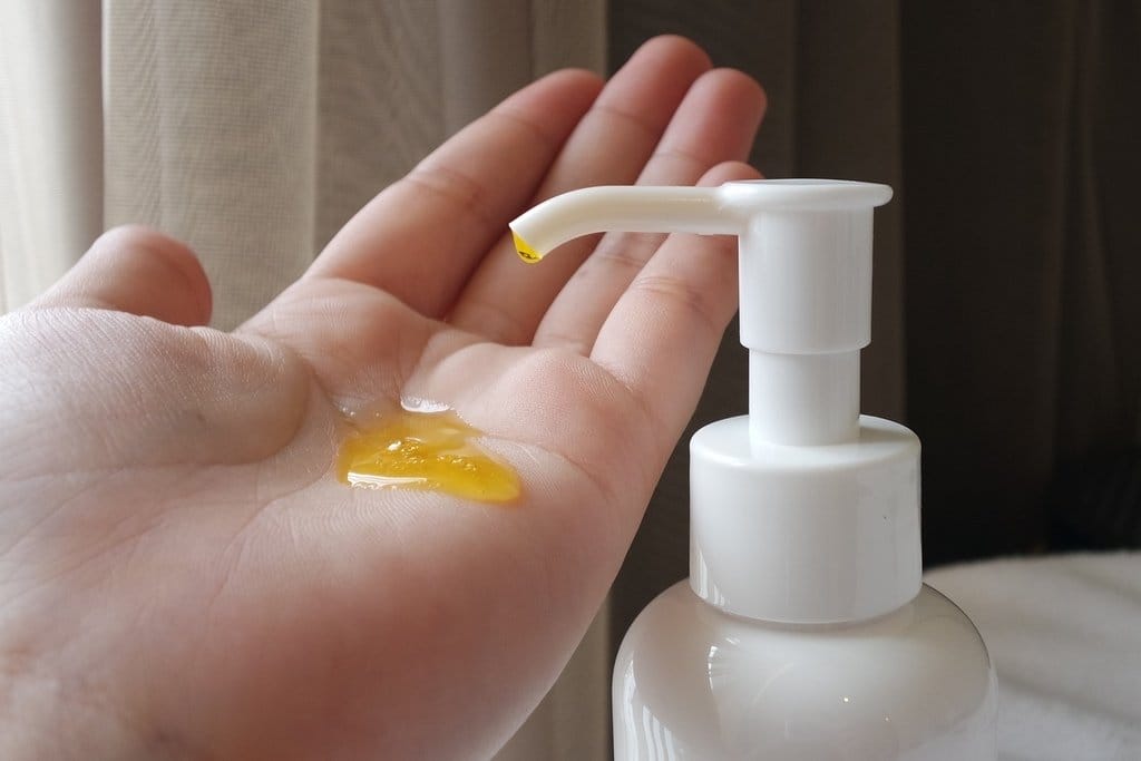 【保養分享】私密保養TA最懂妳,溫柔呵護妹妹肌膚,清香不刺激,詩嫚特美容集團,沙棘柔嫩私密露