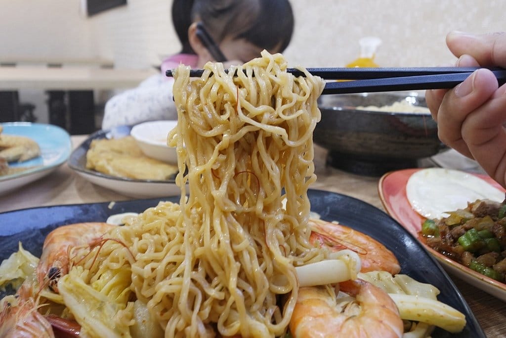 【好食分享】新竹城隍廟CP值高,饕客最愛平價美食推薦,藏身巷弄的楊家米干雲泰料理(附菜單) - 第34張圖 【好食分享】新竹城隍廟CP值高,饕客最愛平價美食推薦,藏身巷弄的楊家米干雲泰料理(附菜單)