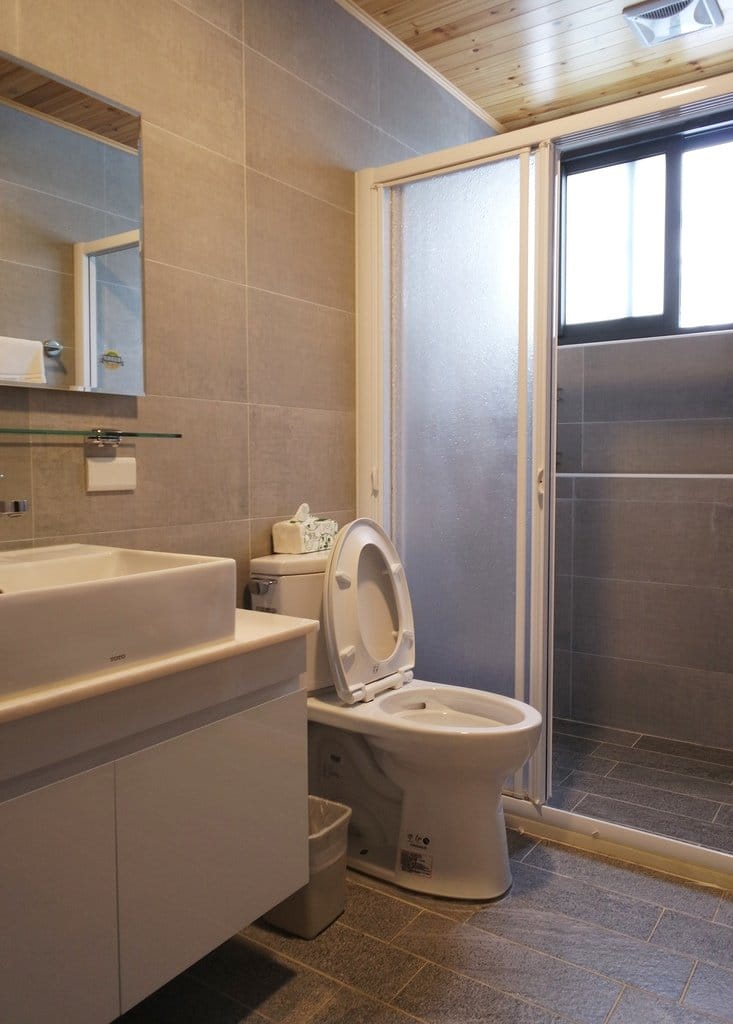 【住宿分享】國內旅遊,花蓮古拉民宿包棟,家庭親子旅遊住宿推薦,庭院烤肉、歡唱ktv、田園腳踏車