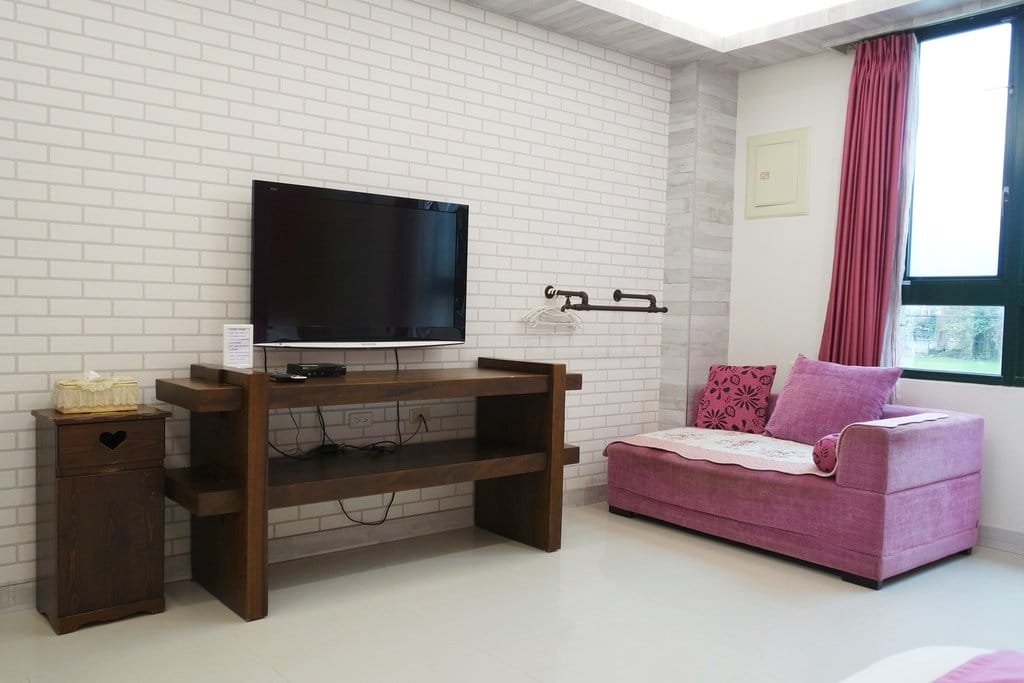 【住宿分享】國內旅遊,花蓮古拉民宿包棟,家庭親子旅遊住宿推薦,庭院烤肉、歡唱ktv、田園腳踏車