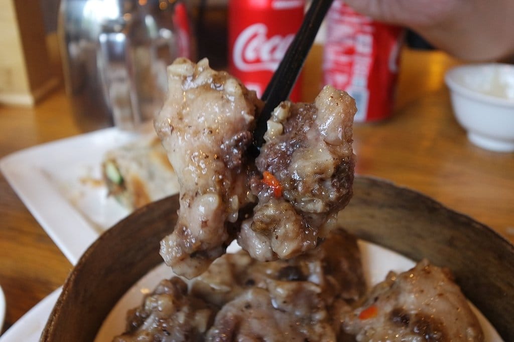 【好食分享】陽明山美軍宿舍餐廳推薦,康迎鼎中餐廳,超狂小籠包一定要來吃看看,附設停車場