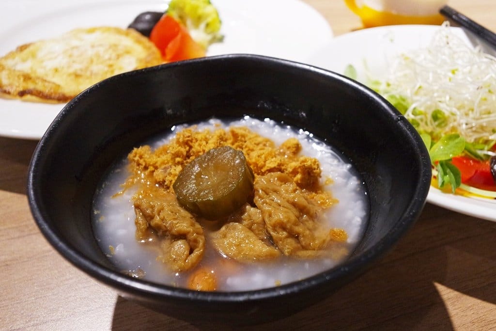 【住宿分享】賞花新北一日遊,中永和住宿推薦,沐舍時尚酒店兩天一夜附早餐,近捷運橋和站,商務飯店 - 第23張圖 【住宿分享】賞花新北一日遊,中永和住宿推薦,沐舍時尚酒店兩天一夜附早餐,近捷運橋和站,商務飯店