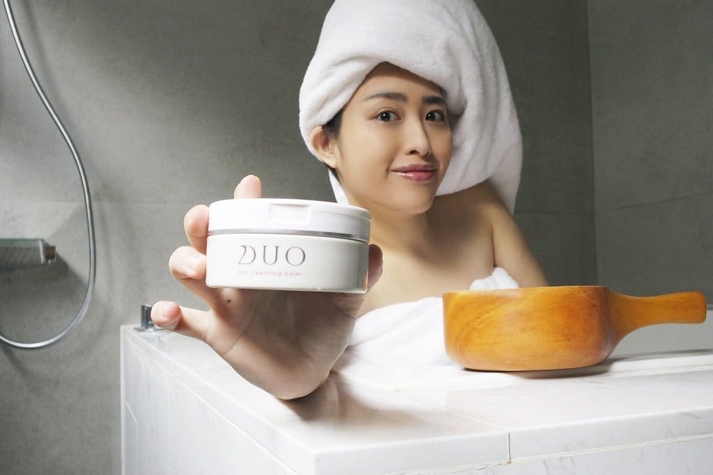 【美妝保養】日本藥妝推薦,DUO 麗優 五效合一卸妝膏,輕鬆做好臉部清潔,去角質,跟痘痘說再見 - 第13張圖 【美妝保養】日本藥妝推薦,DUO 麗優 五效合一卸妝膏,輕鬆做好臉部清潔,去角質,跟痘痘說再見