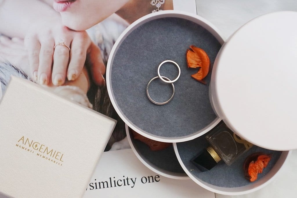 【生活分享】甜蜜七周年紀念,天然鑽石對戒,情人節禮物、求婚告白,Angemiel安婕米,訂婚戒指推薦