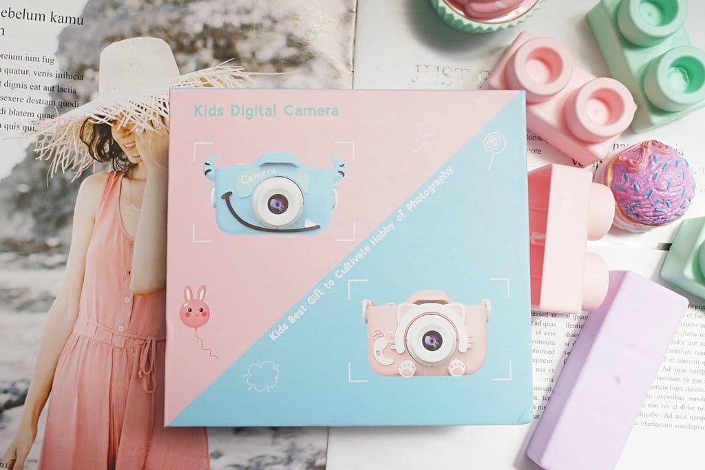 【育兒分享】超級Q的UT兒童相機,2000萬畫素,機身輕盈隨身攜帶好方便,可錄影、自拍、玩遊戲